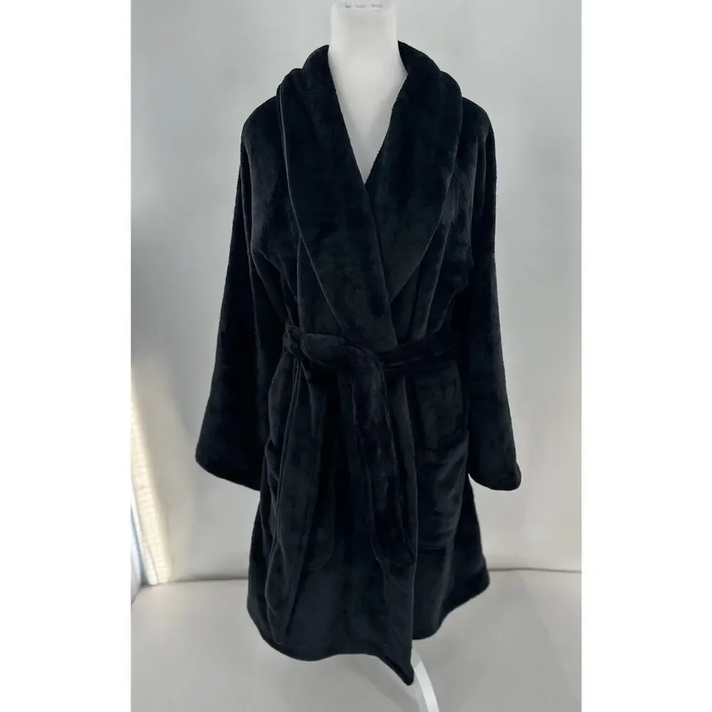 Victorias Secret Robe Sz M/L Fluffy Logo VS Black Short Cozy Soft Plush Bath NWT - Picture 3 of 9